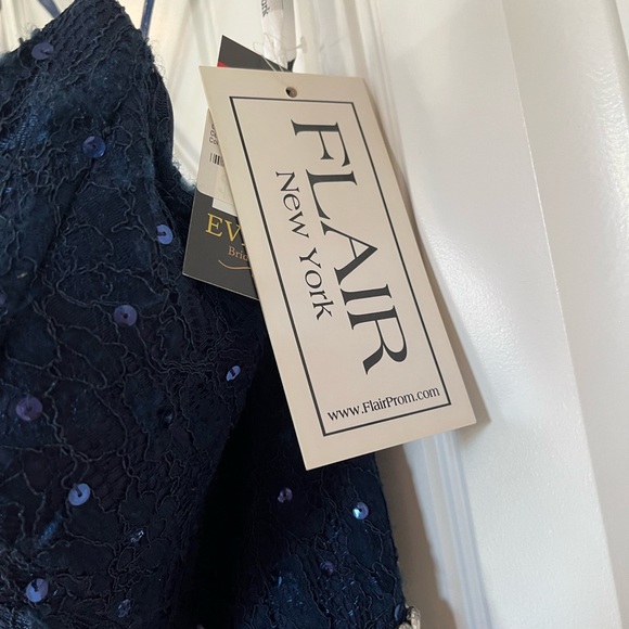 Prom Dress - Picture 3 of 5